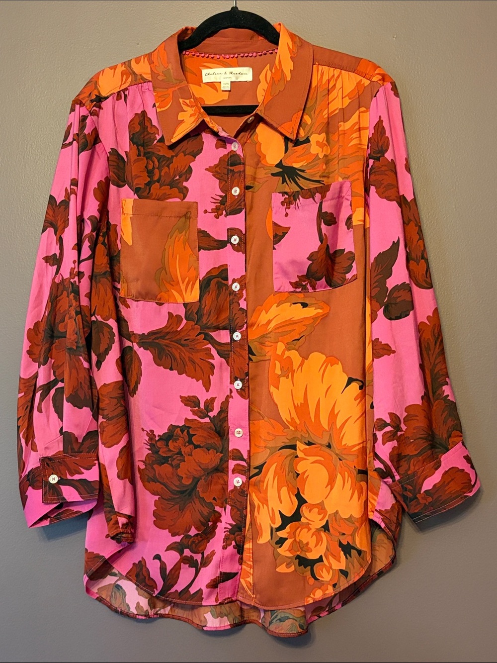 Chelsea and Theodore Women’s Pink, Black and Orange Floral Button-Up Shirt -1X